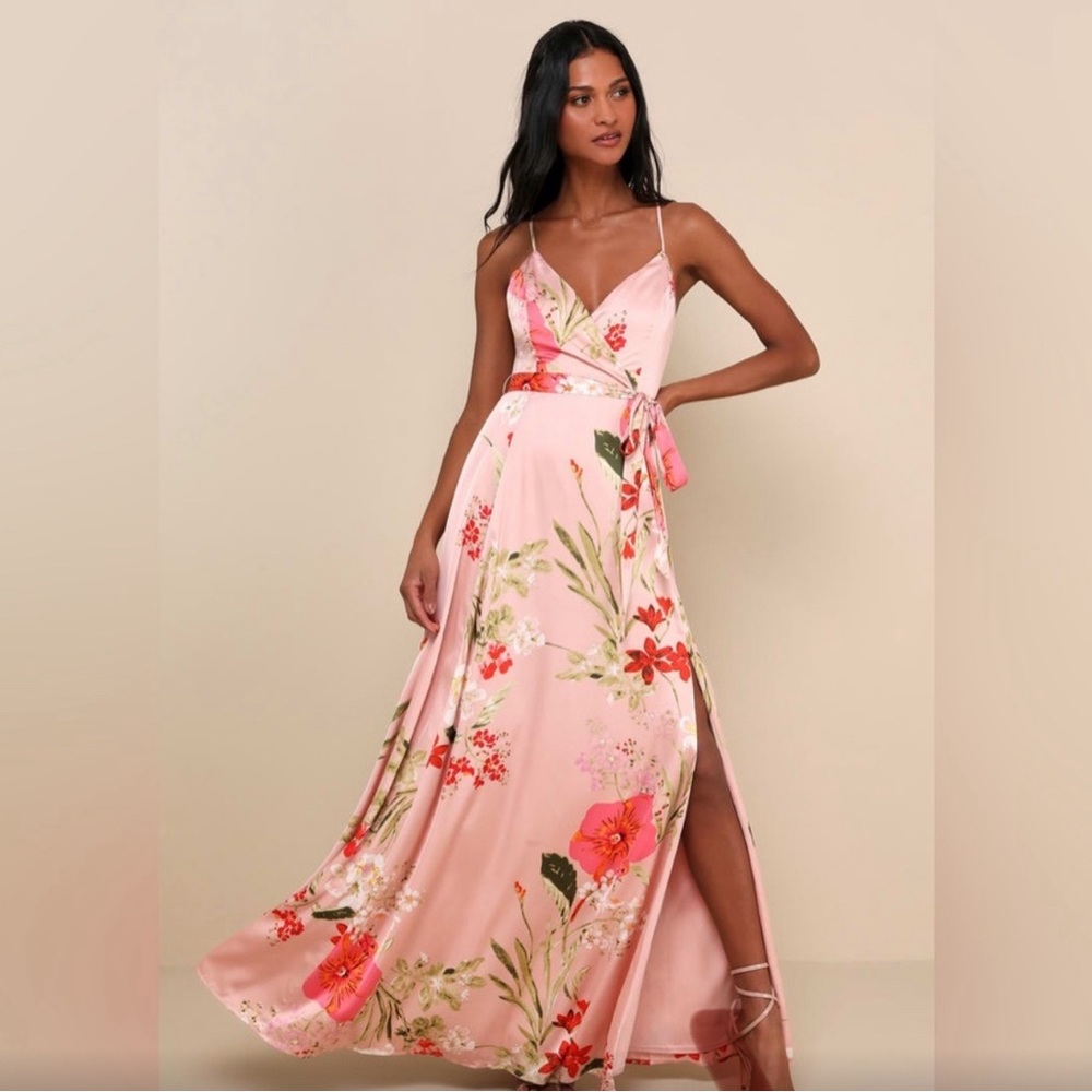 ✅Still the One Blush Pink Floral Print Satin Maxi Dress size L.